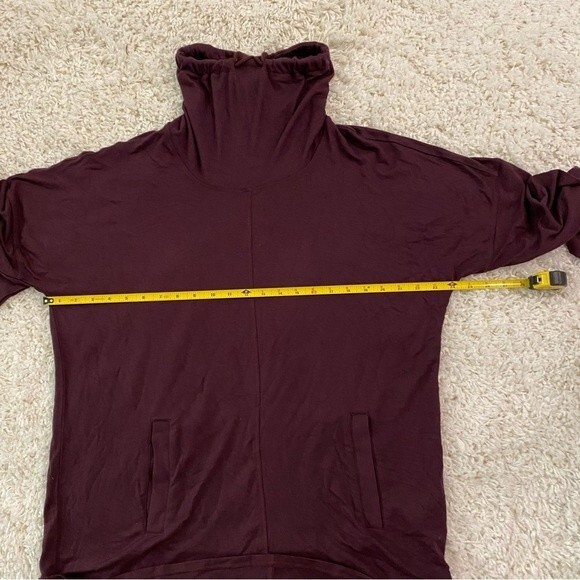 Marc New York Performance Women's Long Sleeve Sweatshirt. Wine. XL. Drawstring. - Picture 7 of 8
